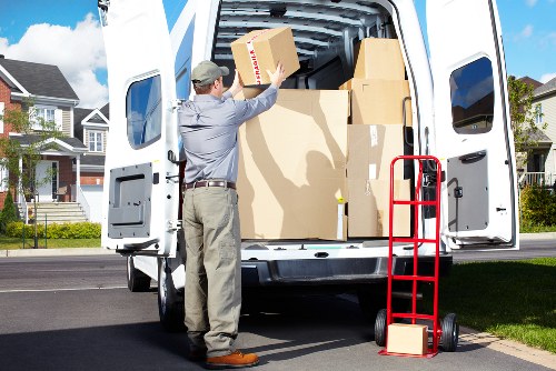 Manager assessing a storage complaint with a structured approach