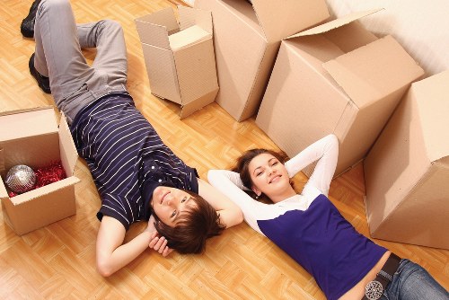 Safe and organised packing service in Feltham for fragile items